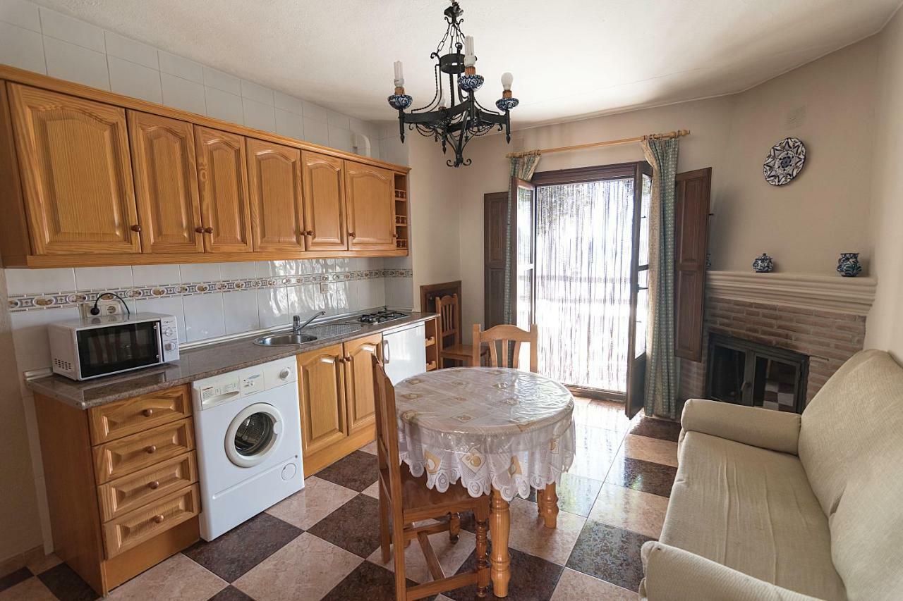 Apartamentos Rurales Las Chimeneas กาปีเลย์รา ภายนอก รูปภาพ