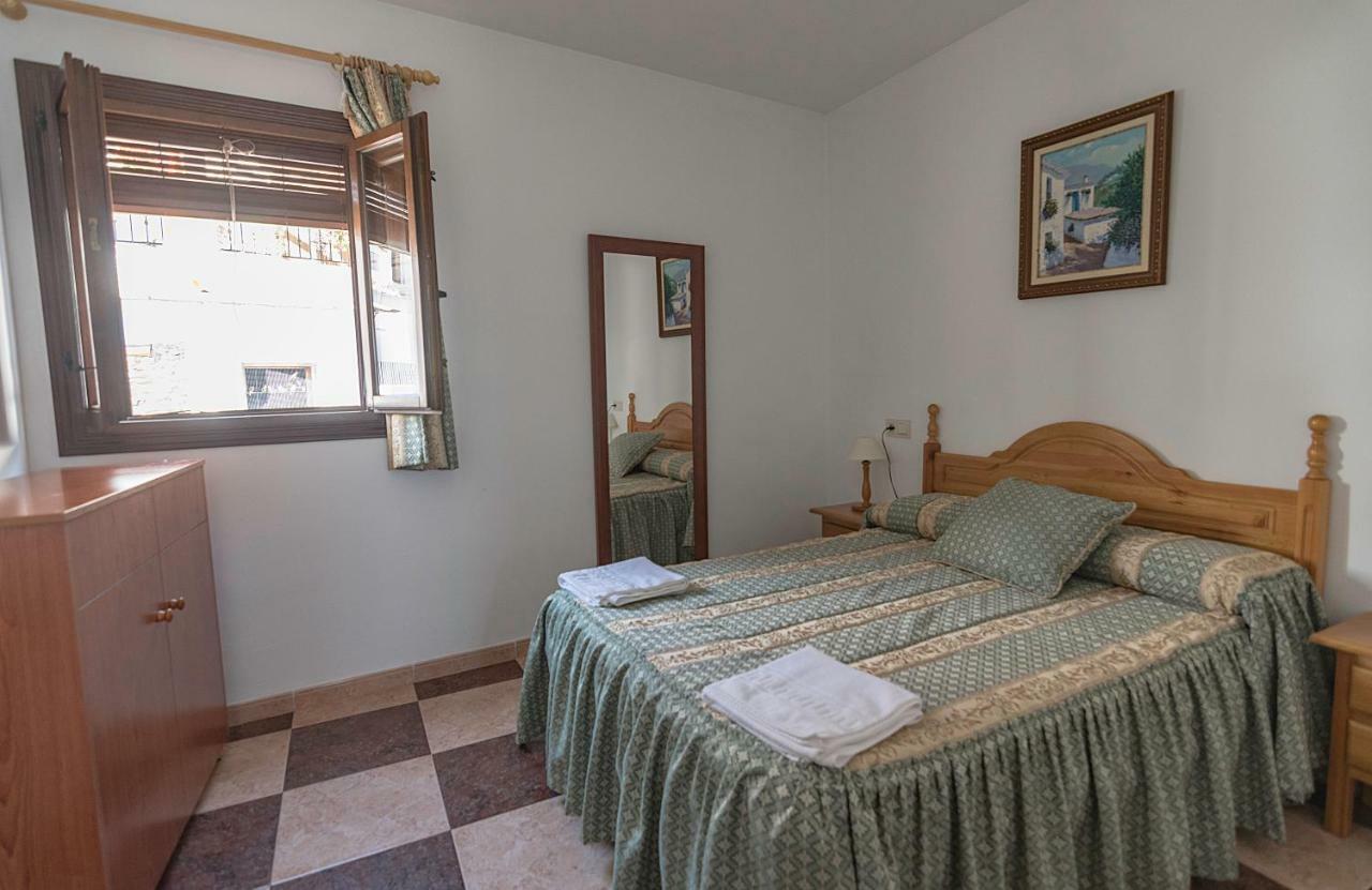 Apartamentos Rurales Las Chimeneas กาปีเลย์รา ภายนอก รูปภาพ