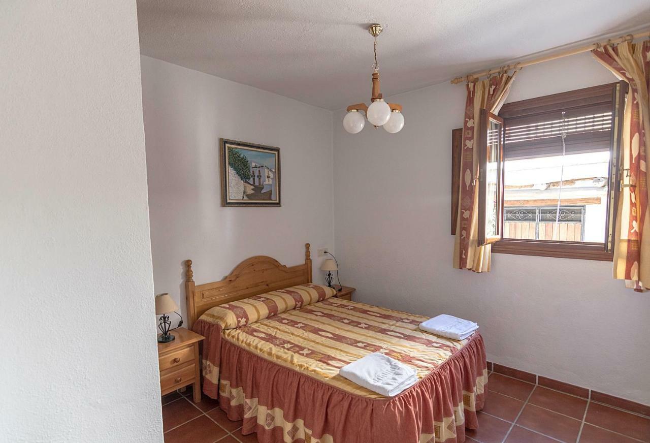 Apartamentos Rurales Las Chimeneas กาปีเลย์รา ภายนอก รูปภาพ