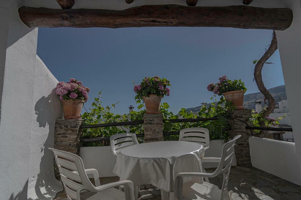 Apartamentos Rurales Las Chimeneas กาปีเลย์รา ภายนอก รูปภาพ